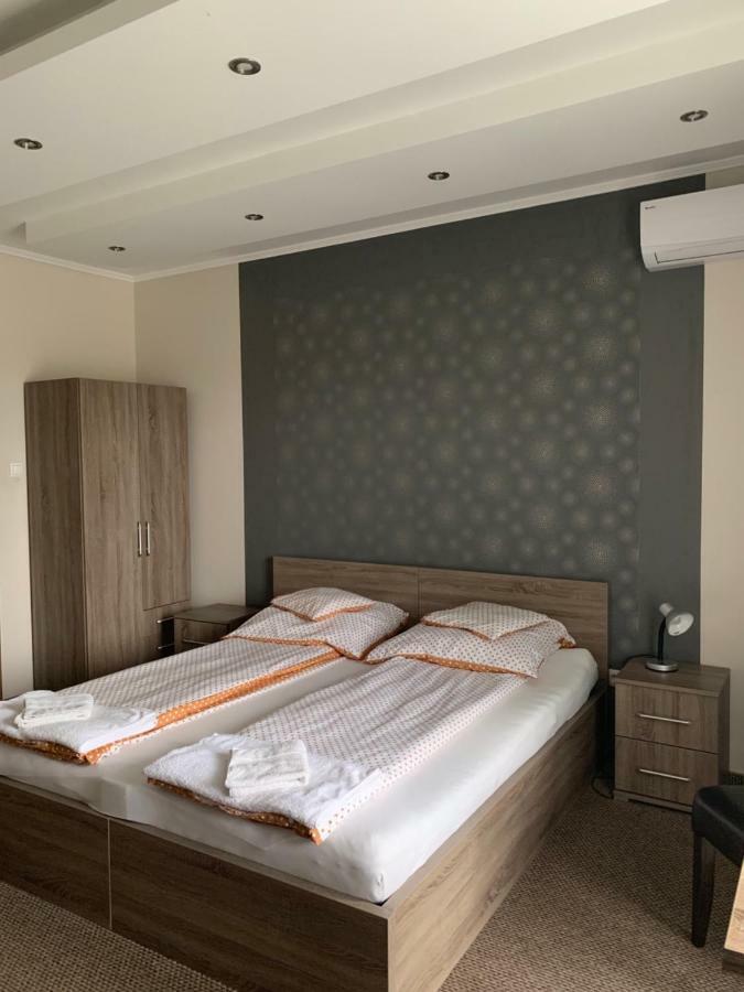 Hotel Vaci Vendeghaz Nyíregyháza Exterior foto